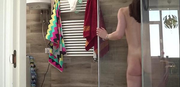  my stepsister pissing at the shower